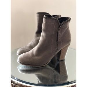 Brown Ankle Booties (Size 8.5)